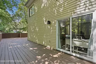 1328 Kensington Dr, East Stroudsburg, PA 18301 - Photo 49