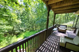 548 Clubhouse Dr, East Stroudsburg, PA 18302 - Photo 15