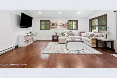  824 Clubhouse Drive, East Stroudsburg, PA 18302 - Photo 25