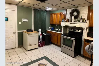  48 N 3rd Street, Saint Clair, PA 17970 - Photo 9