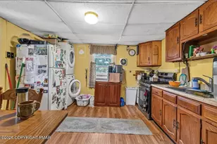 317 Berwick St, White Haven, PA 18661 - Photo 13