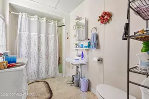 317 Berwick St, White Haven, PA 18661 - Photo 9