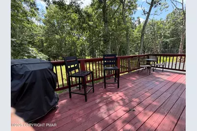  4469 Pine Ridge Drive, Bushkill, PA 18324 - Photo 9