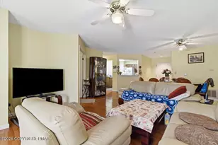 5 Village Dr, Stroudsburg, PA 18360 - Photo 9