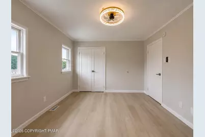  142 W Bacon Street, Pottsville, PA 17901 - Photo 33