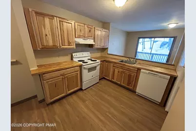  234 Sedburgh Court, Bushkill, PA 18324 - Photo 3