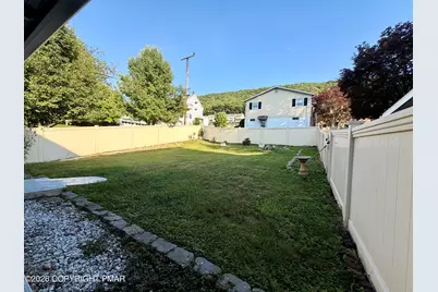  169 E Catawissa Street, Nesquehoning, PA 18240 - Photo 37
