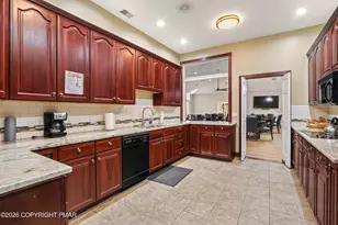 46 Glenmoor Circle, Easton, PA 18045 - Photo 47