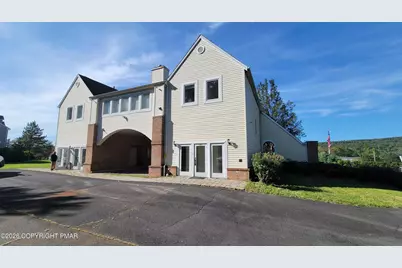  115 Imperial Drive #101, East Stroudsburg, PA 18302 - Photo 3