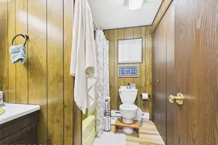 308 Arapaho Dr, Pocono Lake, PA 18347 - Photo 17