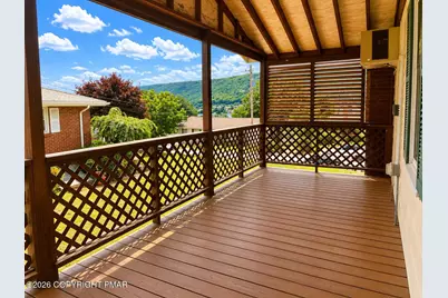 35 W Diaz Avenue, Nesquehoning, PA 18240 - Photo 13