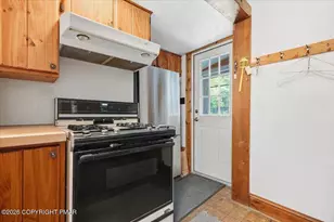 1106 Upper Seese Hill Rd, Canadensis, PA 18325 - Photo 13