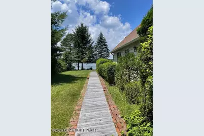  2132 Shore Line Drive, Pocono Summit, PA 18346 - Photo 3