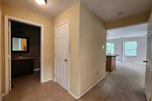 7225 Blushingwood Grove, East Stroudsburg, PA 18301 - Photo 17