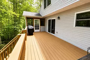 7225 Winnebago Dr, Pocono Lake, PA 18347 - Photo 9
