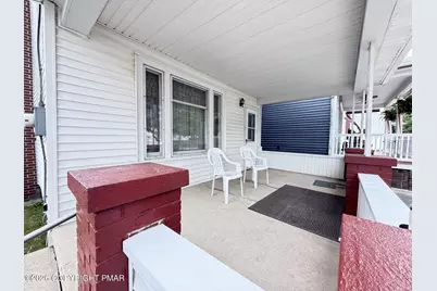  45 W Holland Street, Summit Hill, PA 18250 - Photo 9