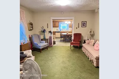  45 W Holland Street, Summit Hill, PA 18250 - Photo 17