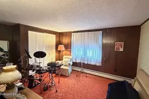 45 W Holland St, Summit Hill, PA 18250 - Photo 25