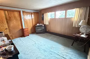 45 W Holland St, Summit Hill, PA 18250 - Photo 23