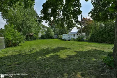  2310 E Woodlawn Street, Allentown, PA 18109 - Photo 47