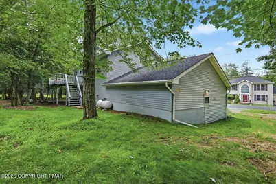  296 Scotch Pine Drive, Pocono Summit, PA 18346 - Photo 7