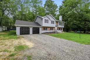 296 Scotch Pine Dr, Pocono Summit, PA 18346 - Photo 3