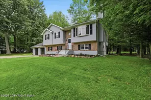 296 Scotch Pine Dr, Pocono Summit, PA 18346 - Photo 3