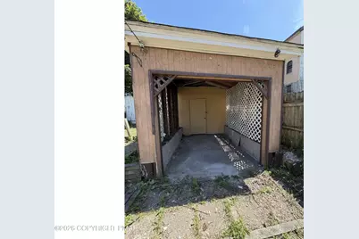  230 W Early Avenue, Coaldale, PA 18218 - Photo 13