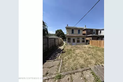  230 W Early Avenue, Coaldale, PA 18218 - Photo 11