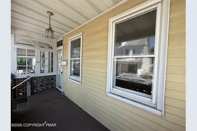  230 W Early Avenue, Coaldale, PA 18218 - Photo 17