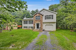 5154 Iroquois St, Tobyhanna, PA 18466 - Photo 1