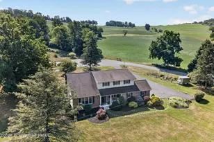 4124 Lawton Ct, Schnecksville, PA 18078 - Photo 9