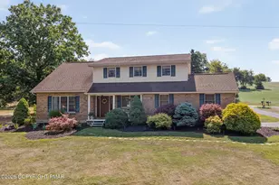 4124 Lawton Ct, Schnecksville, PA 18078 - Photo 3