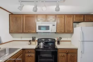 35 Red Fox Ct, Lake Harmony, PA 18624 - Photo 11