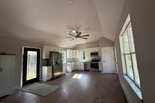 392 Lehman-Outlet Rd, Dallas, PA 18612 - Photo 17