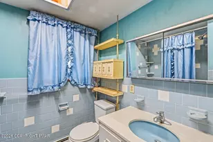 205 W Plainfield Ave, Pen Argyl, PA 18072 - Photo 37
