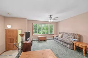 205 W Plainfield Ave, Pen Argyl, PA 18072 - Photo 15