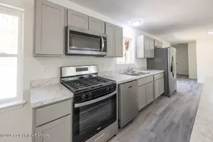8125 Shadow Terrace, Tobyhanna, PA 18466 - Photo 21