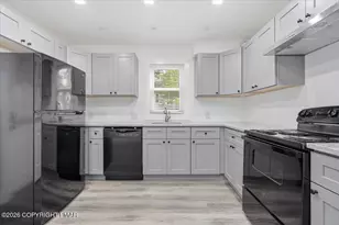 66 Penn St, East Stroudsburg, PA 18301 - Photo 13