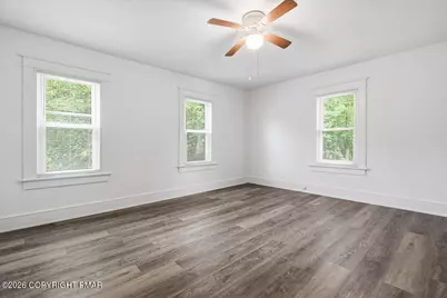  64 Penn Street, East Stroudsburg, PA 18301 - Photo 27
