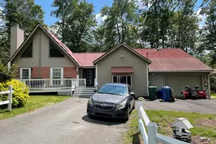 8051 Possum Ct, Tobyhanna, PA 18466 - Photo 1