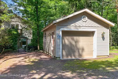  99 N Lake Drive, Lake Harmony, PA 18624 - Photo 93