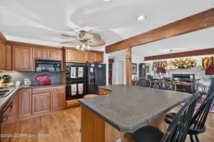 99 N Lake Dr, Lake Harmony, PA 18624 - Photo 23