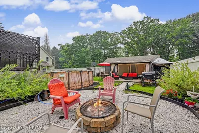  98 Fairview Avenue, Mount Pocono, PA 18344 - Photo 7