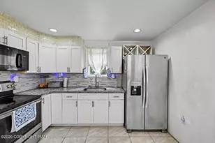 98 Fairview Ave, Mount Pocono, PA 18344 - Photo 21