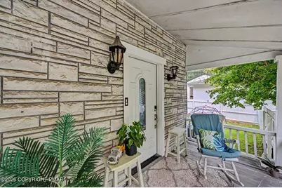 98 Fairview Avenue, Mount Pocono, PA 18344 - Photo 11