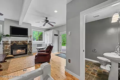  305 Meadowbrook Court, Pocono Pines, PA 18350 - Photo 55