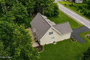126 Lexington Ln, Blakeslee, PA 18610 - Photo 7