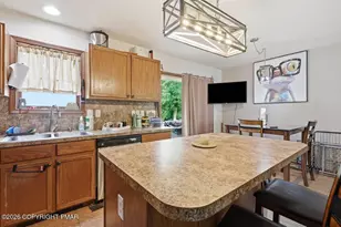 6421 Chucks Rd, East Stroudsburg, PA 18302 - Photo 5