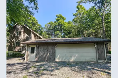  62 E Creek View Drive, Gouldsboro, PA 18424 - Photo 3